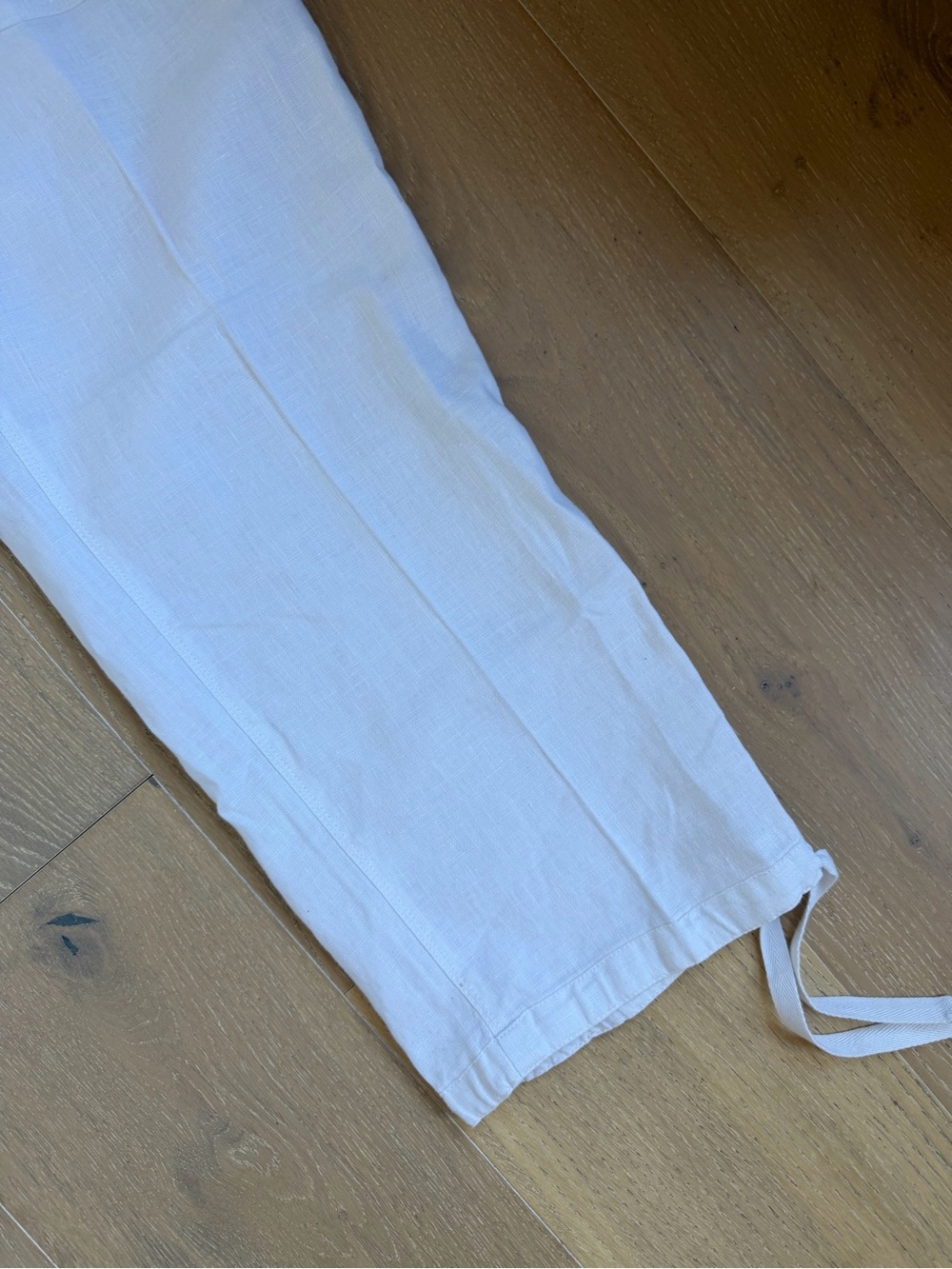 Tommy Bahama White Linen Button-Front Pants - Picture 2 of 7